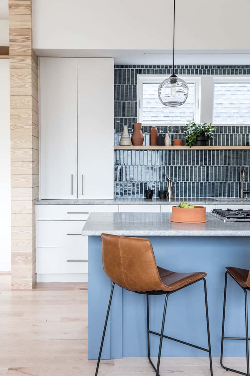 Textured Kitchen   Pratt + Larson