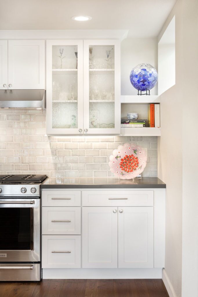 Textured Field Backsplash   Pratt + Larson