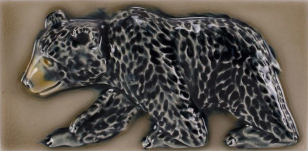 Pratt and Larson Tile 4×8 Bear WW40   Pratt + Larson   