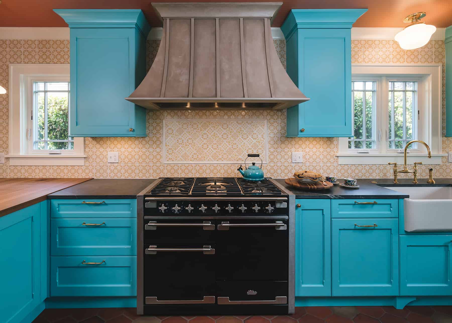 Pratt-Larson-Embossed-A-Kitchen-1