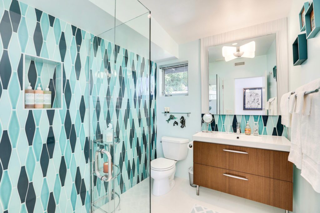 Pratt Larson Plumeria Sands Shower   Pratt + Larson   