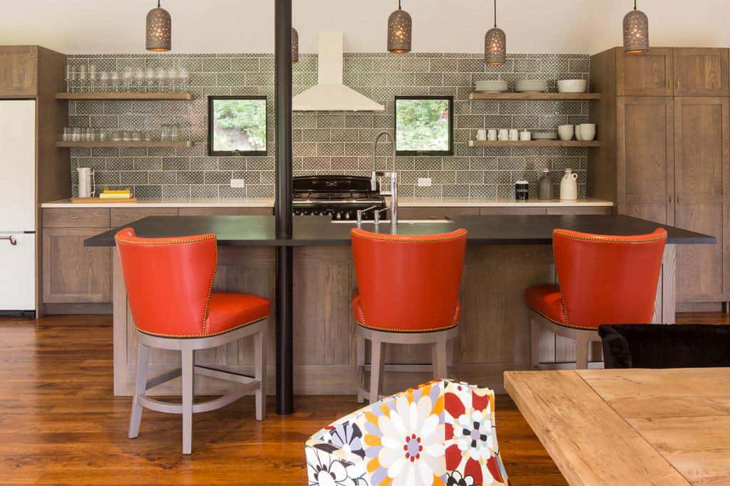 Pratt and Larson Tile Scraffito D Kitchen Backsplash   Pratt + Larson   
