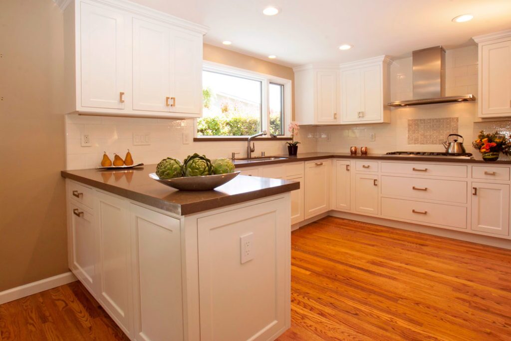 Pratt and Larson Tile Scraffito Kitchen4   Pratt + Larson   