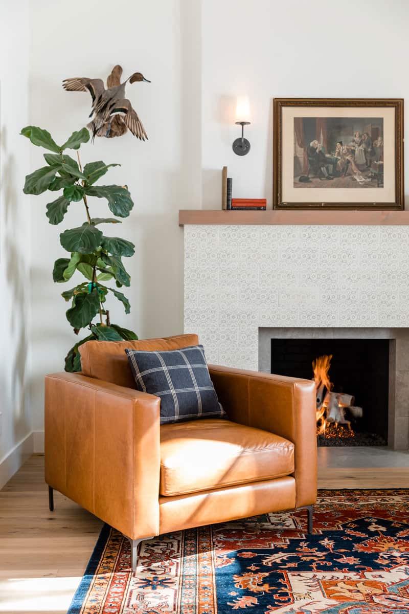 Pratt-Larson-Scraffito-C-5x10-Fireplace-3