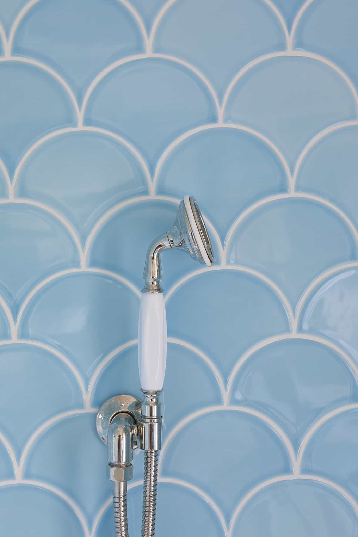 Connecticut Mosaic Hex Bath   Pratt + Larson   