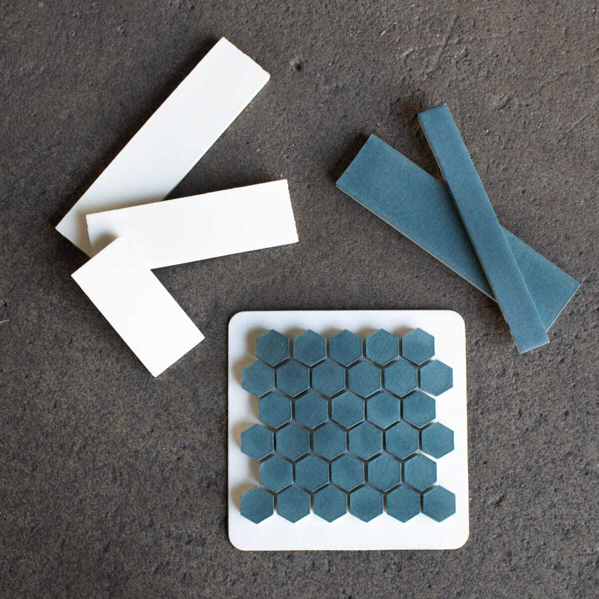 Farmhouse Primary Bath Sample Set   Pratt + Larson   