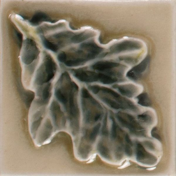 Pratt and Larson Tile 2×2 Oak Leaf WW40 e1434654764846   Pratt + Larson   