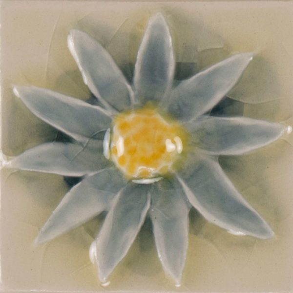 Pratt and Larson Tile 2×2 daisy WW20   Pratt + Larson   