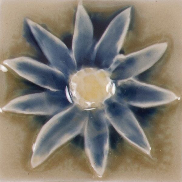 Pratt and Larson Tile 2×2 daisy WW40   Pratt + Larson   