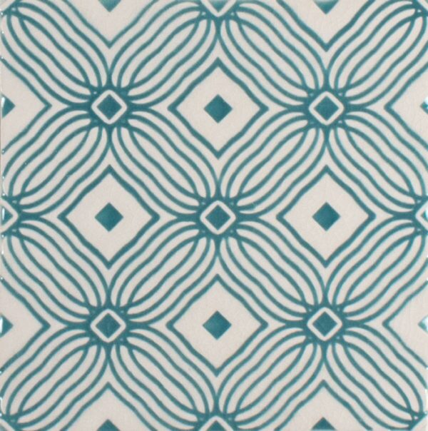 Pratt and Larson tile Embossed D PW1 island   Pratt + Larson   